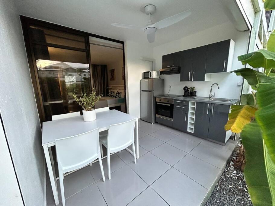 Studio Cosy Plage Et Piscine A Bas Du Fort Le Gosier  Exteriör bild